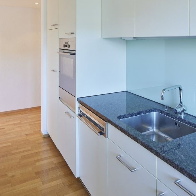 Tolle Wohnung an zentraler, heller Lage - Photo 1