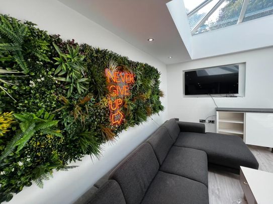 172 Hubert Road - Photo 1