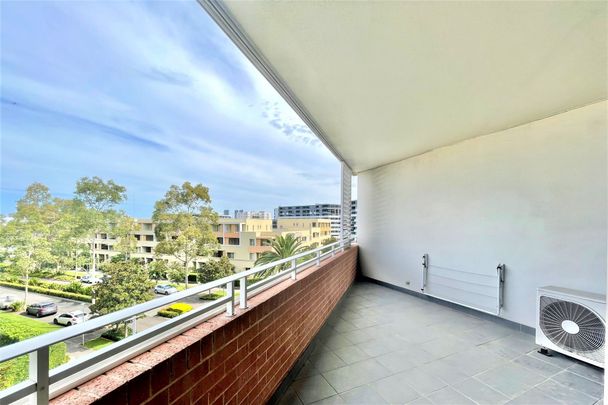 504/1 Stromboli Strait, Wentworth Point - Photo 1