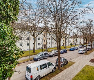 FIRST OCCUPANCY after renovation - Photo 6