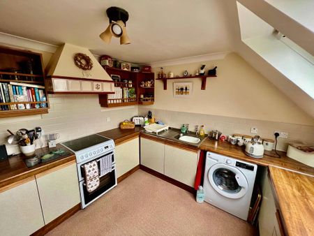 2 bedroom apartment to rent - Photo 5