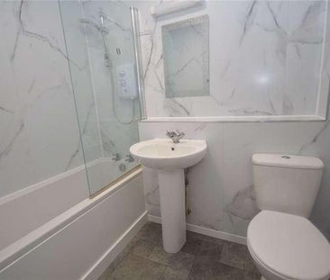 Walton Grange, Bath Road, Swindon, SN1 - Photo 3
