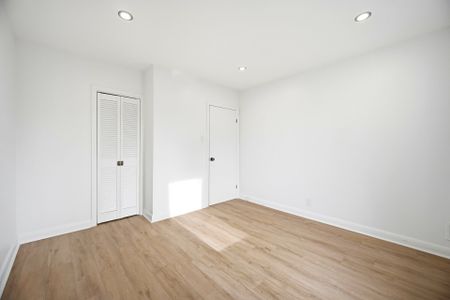 For Lease - 65 Cuffley Crescent, Toronto, Ontario - Photo 5