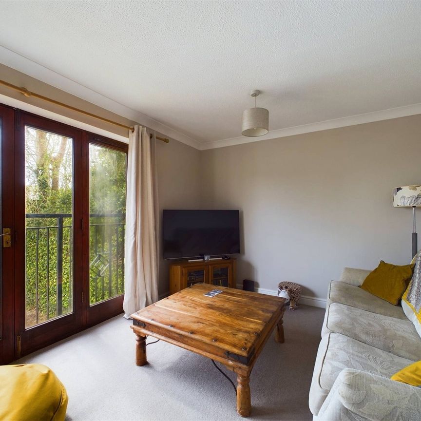 Lindores Road, Maidenhead Lindores Road, Maidenhead - Photo 1