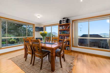 Stand Out Above the Rest - Photo 5