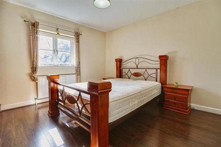 4 bedroom house to rent - Photo 4