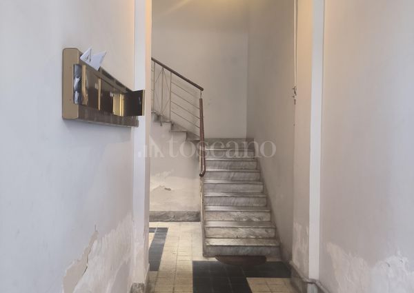 Casa a Messina in Via Cesare Battisti Messina, Battisti - Avignone