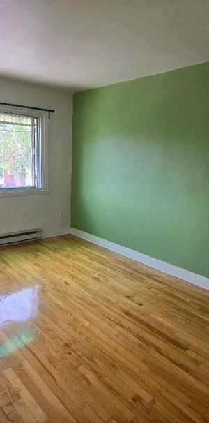 4 1/2 Situe a Villeray/Park Ex - Photo 1