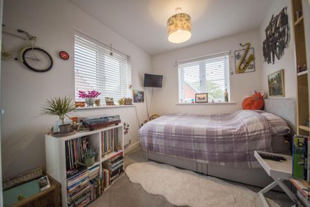 3 bedroom detached house to rent - Photo 5