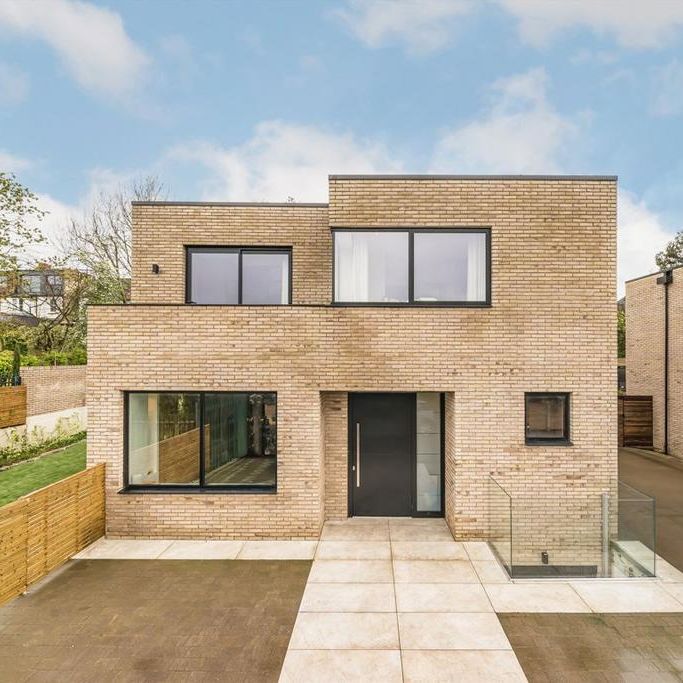 4 bedroom house to rent - Photo 1