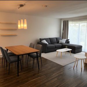 Condo 4 1/2 + Den à louer | Disponible Immédiatement - Photo 2