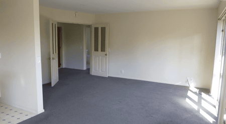 3 Bedroom Townhouse - In Riccarton - Photo 4