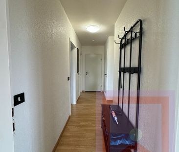 BEMEUBELD - Ruim 2-slaapkamer appartement met terras en garage. - Photo 3
