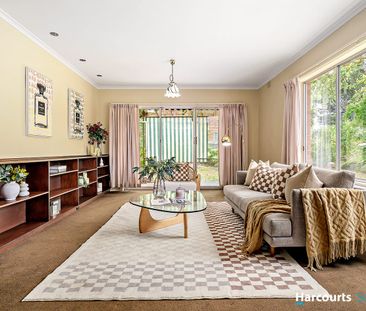 Spacious Family Home on a Generous Block in Quiet Forest Hill Location - Photo 2