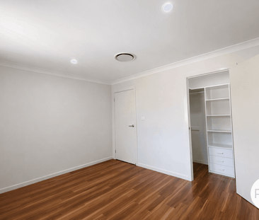 Spacious And Modern 3 Bedroom Townhouse - Photo 1