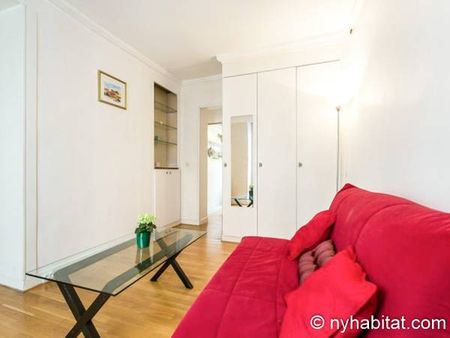 Logement à Paris, Location meublée - Photo 2