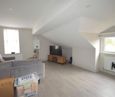 2 Bedroom Apartment To Let - Photo 1