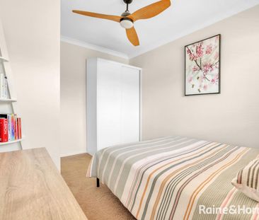 Neat & tidy home in South Bathurst Close to schools - Available Now!!! - Photo 5