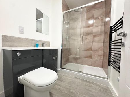 3 bedroom apartment to rent - Photo 2