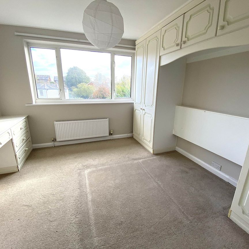 Hanover Place, Canterbury - Photo 1