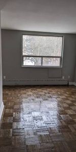 Large 2 Bedroom = $2,350.00 ( one month free ) - Photo 4