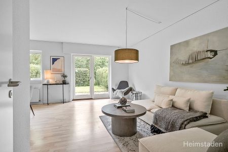 Skønt rækkehus i Holluf Pile med egen have og parkering - Photo 2