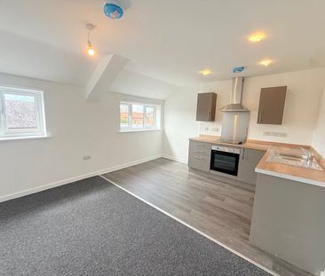 Sherborne Road, Yeovil, Somerset - Photo 3