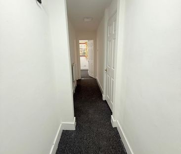 Two bedroom Ground Floor Flat close to seven king station-1850 - Photo 1