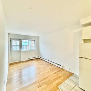 1 CH - 1 SDB - Montréal - $1,420 /mo - Photo 2