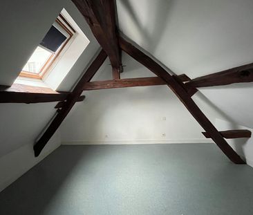 Location Appartement 3 pièces 102m² - Photo 6