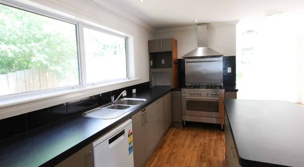 2026 The Hart of Belleknowes - Photo 1