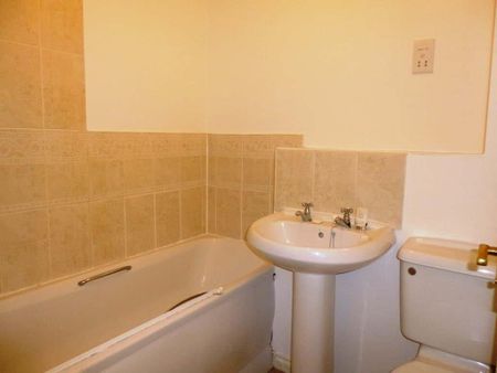 2 bedroom terraced house to rent - Photo 5