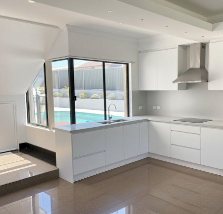 Canning Vale - Photo 2