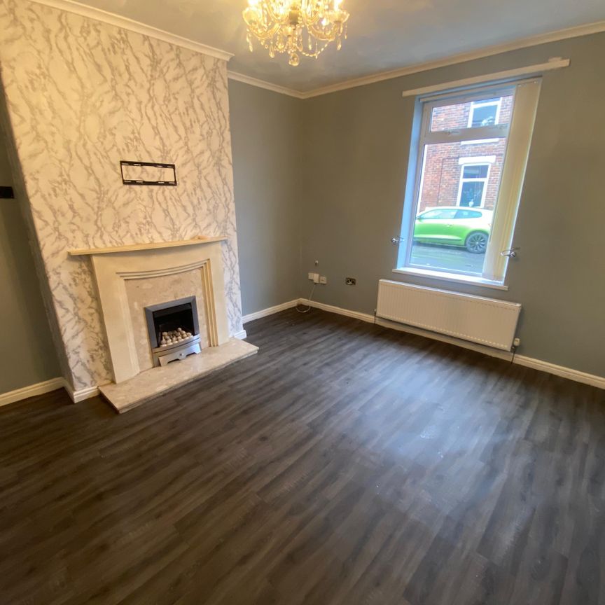 3 bed end of terrace house to rent in Eleventh Street, Blackhall Colliery, Hartlepool, TS27 - Photo 1