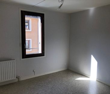 Location Appartement 5 pièces 88 m² La Châtre - Photo 3