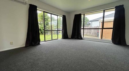 Family Home in Opawa! - Photo 3