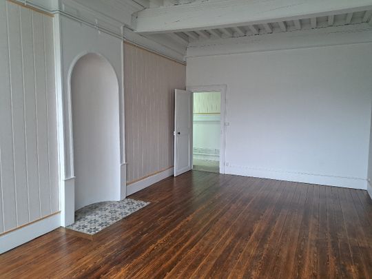 Location Appartement 1 pièce 38m² - Photo 1