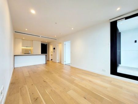 1Bed 1Bath + 1Study + 1Car Penthouse with Stunning City Story Bridge View - Photo 2