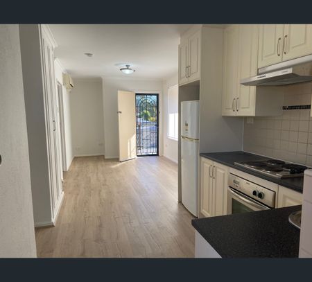 9/12 Kingston Tce East, North Adelaide, SA 5006 - Photo 5