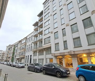 Gemeubelde studio te huur in Oostende - Photo 4