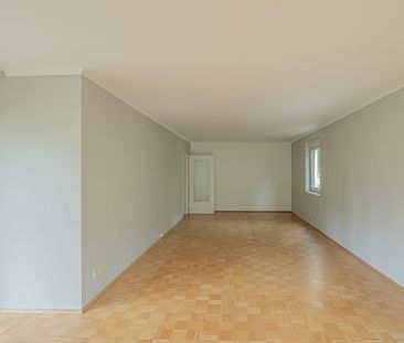 Helle 4-Zimmer-Wohnung mit großem Balkon und TG-Stellplatz in der Heidelberger Weststadt - Photo 2