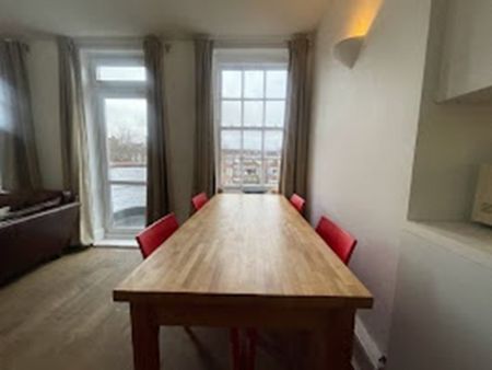 4 Bed Flat, Clarendon Road, W11 - Photo 2