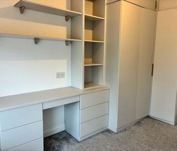 2 bedroom semi-detached house to rent - Photo 3