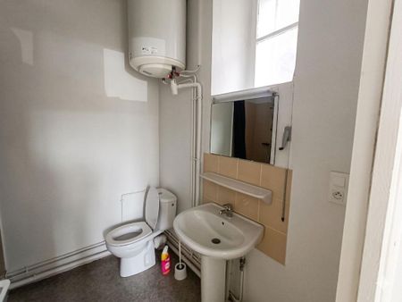 Location Appartement 1 pièce Meublé 23m² MONT DE MARSAN 40000 - Photo 3