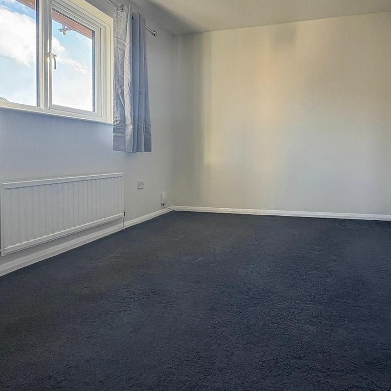 1 bedroom end of terrace house to rent - Photo 1