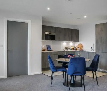 2 bedroom apartment to rent - Photo 4