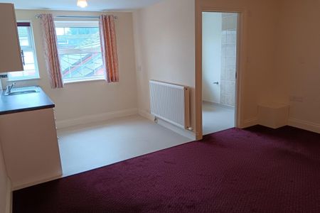 The Street - Photo 3