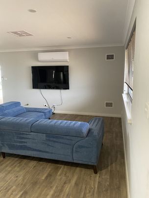 Fully Furnished - Photo 1