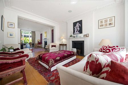 Elegant Period Residence in Prime Kensington Location - Photo 4