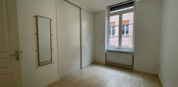 APPARTEMENT T2 A LOUER LYON 4EME ARRONDISSEMENT Place Croix Rousse-Austerlitz - Photo 2